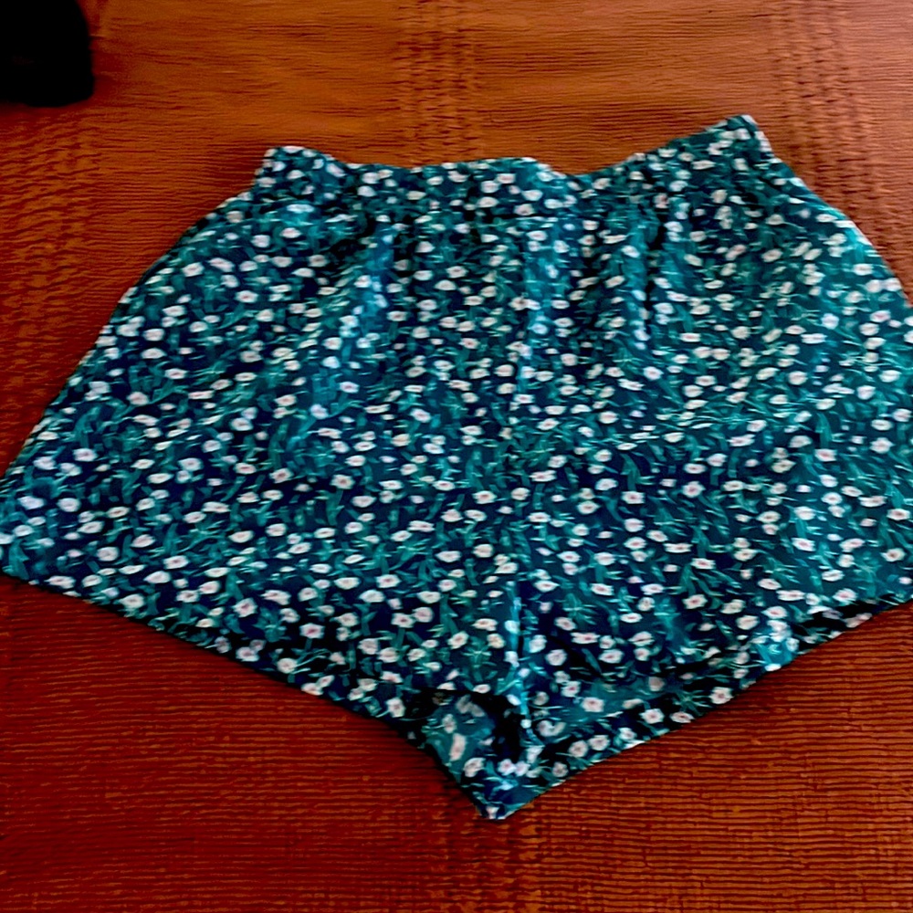 Shein floral shirts, sz XS (2)